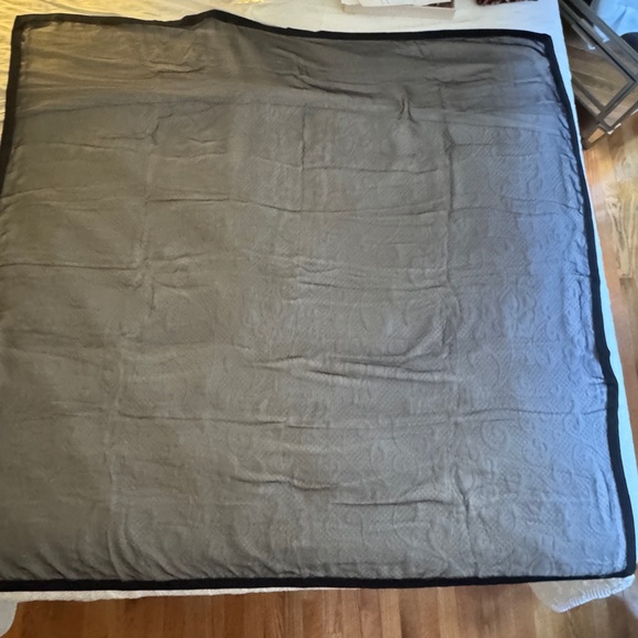 Hermes Carre Geant monochrome eline changeante - Picture 2 of 7